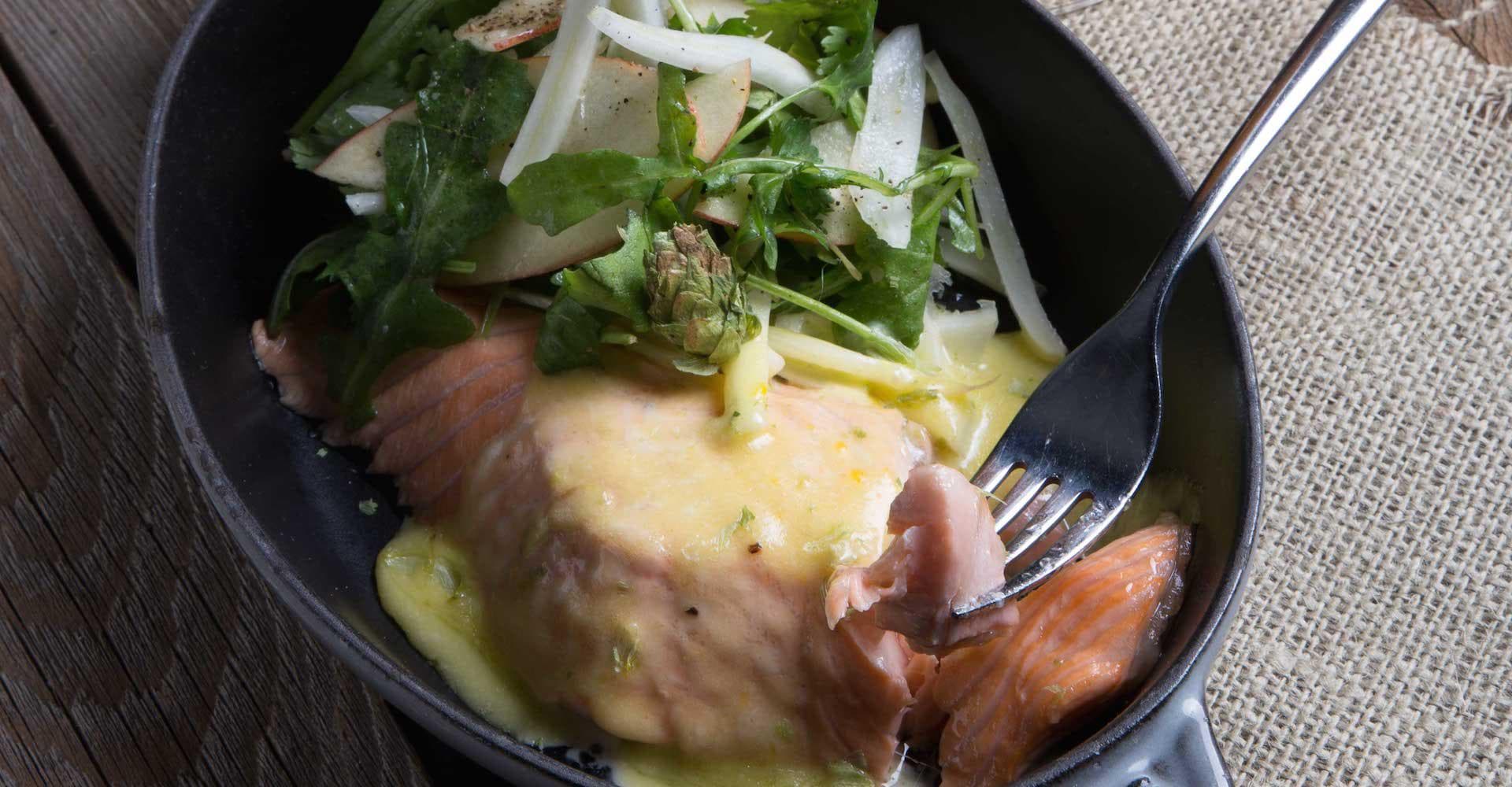Beer-Poached Salmon in Hops Bearnaise Recipe