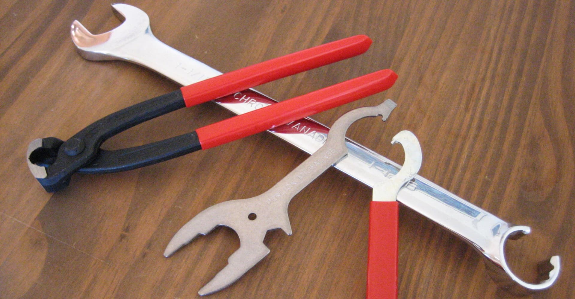 5 Indispensable Tools for Your Dispensing System