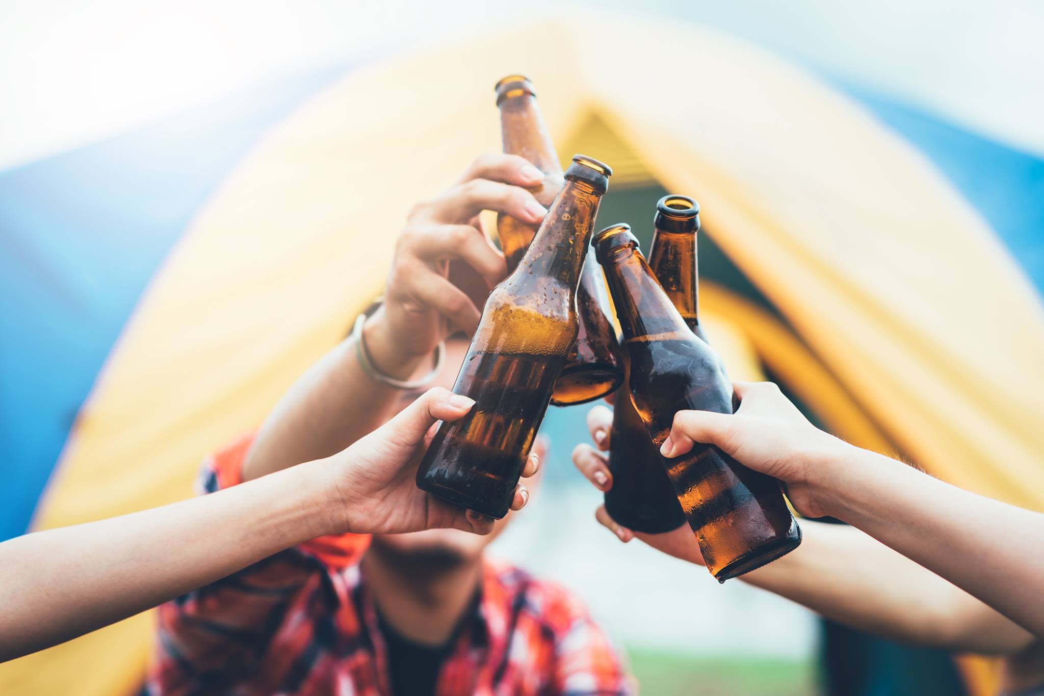 For Craft Brews, A Clear Case for Glass