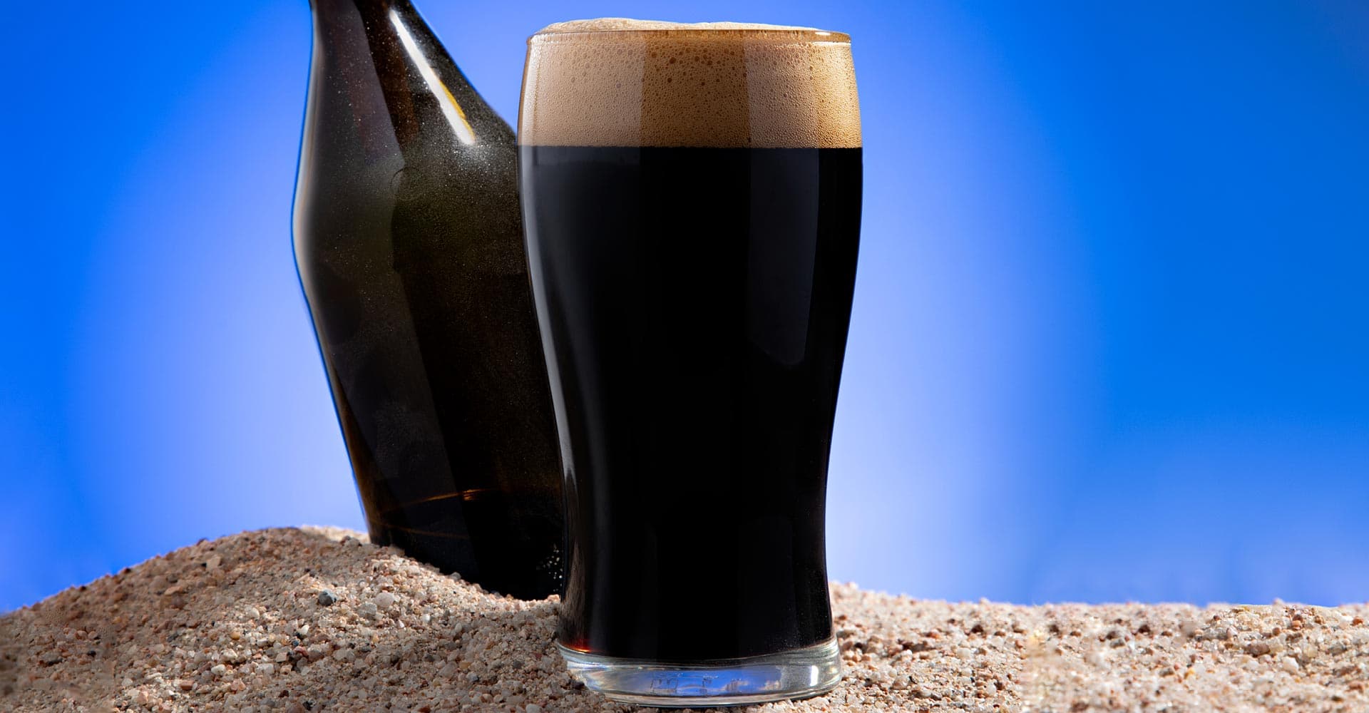 Hiding in the Middle: The Tradition of Foreign Export Stout