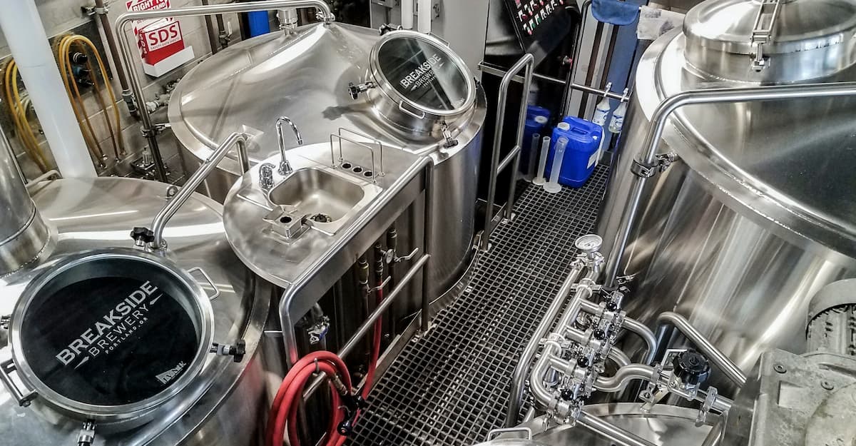 Hop It Like It's Hot: Whirlpools, “Dip Hopping,” and More Ways to Squeeze Out Aroma