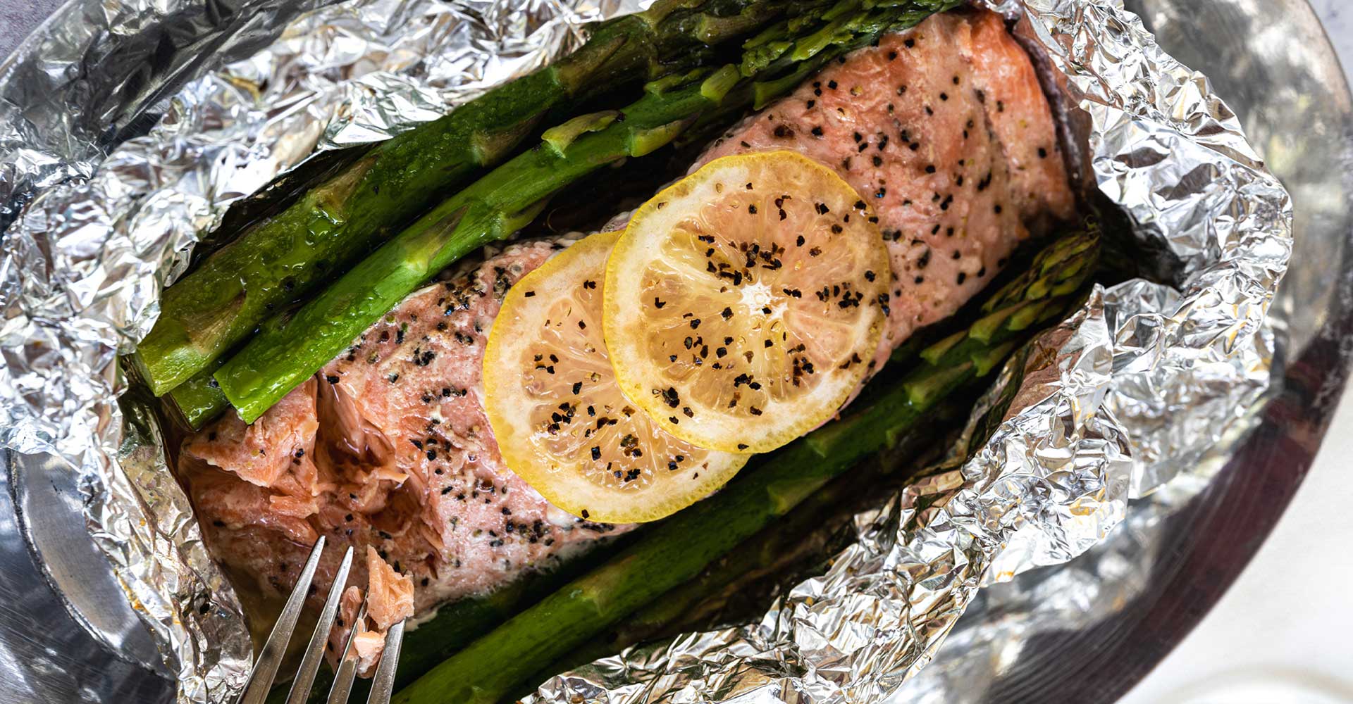 Cooking with Beer: Roast Salmon in Foil with Lemon and IPA
